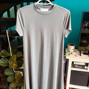 Chic Gray Midi Dress